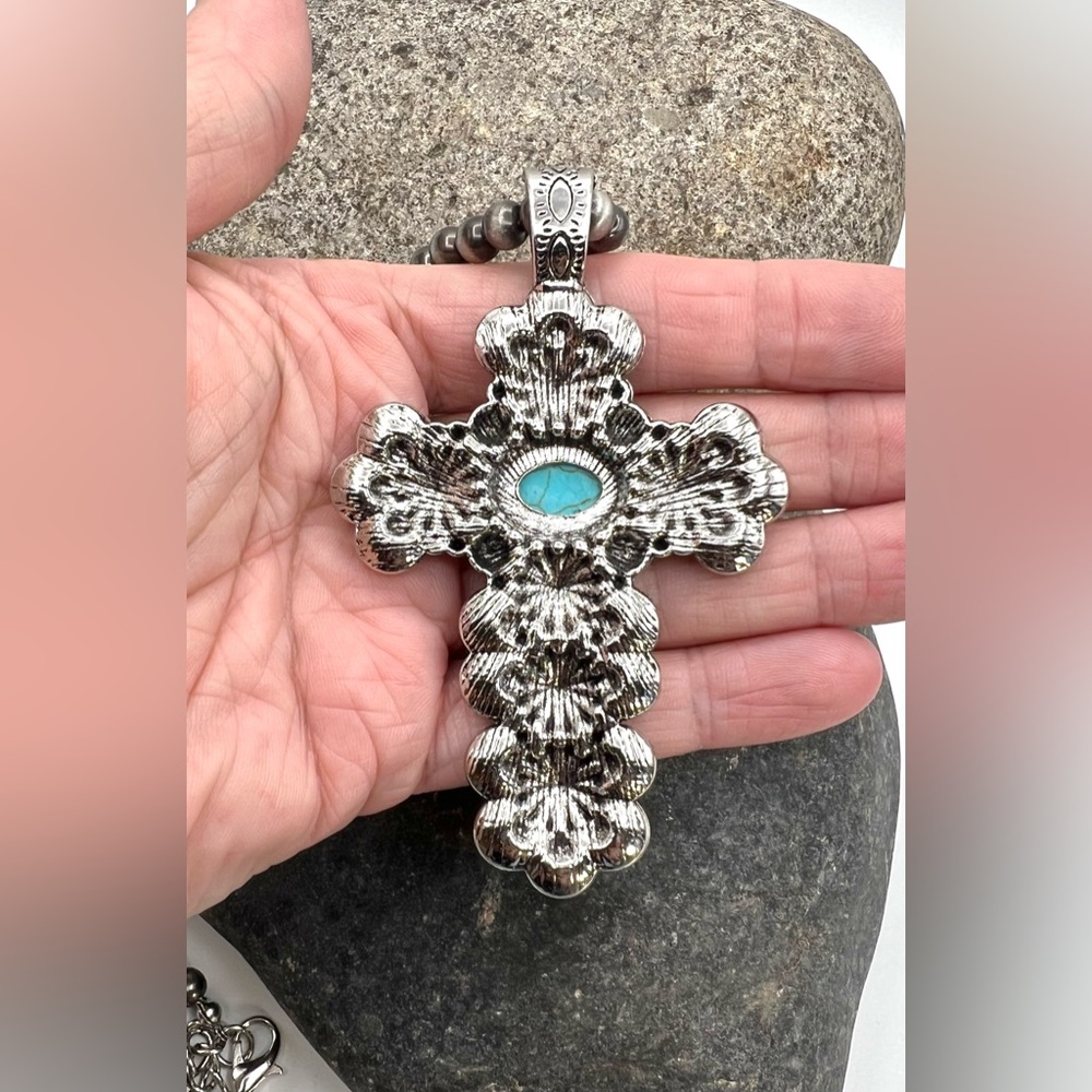 Southwest Faux Navajo Pearl Faux Turquoise Cross Earrings Beaded Necklace Set - Picture 8 of 9